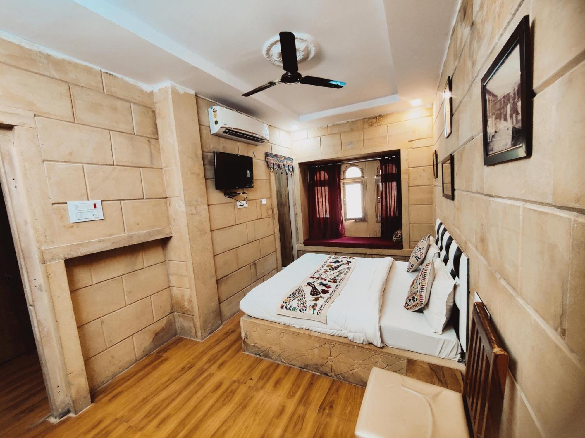 Hotel Jaswant Palace Jaisalmer Quarto foto